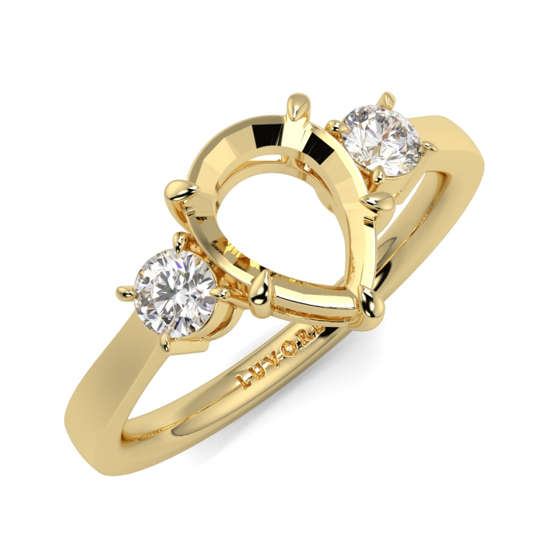 pear 3 stone round sides ring
