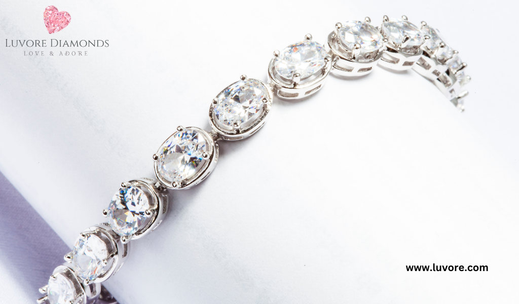 How Do Diamond Bracelets for Women Help Improve Women's Beauty?