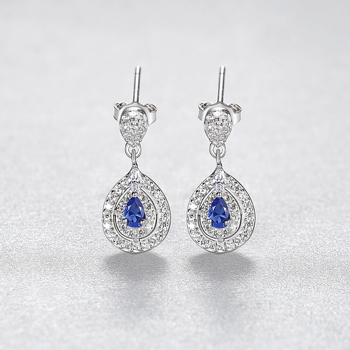 Drop Earrings Sapphire Diamonds
